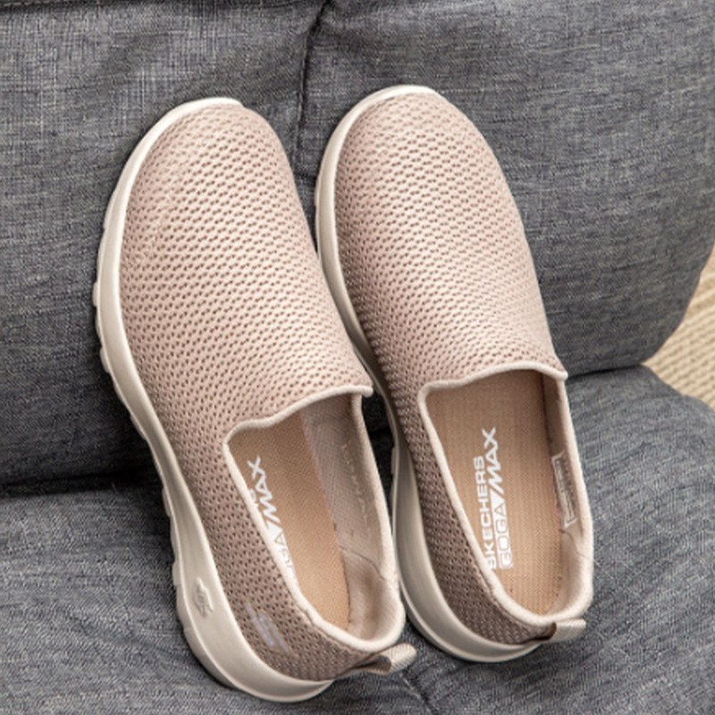 Skechers WOMEN'S GO WALK Sepat - Women Shoes Zoom ulasan dan harga