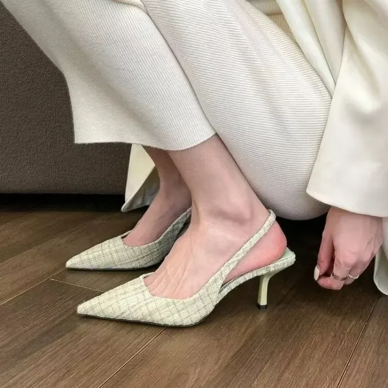 Merek fesyen yang mendesain se - Women Shoes Branded ulasan dan harga